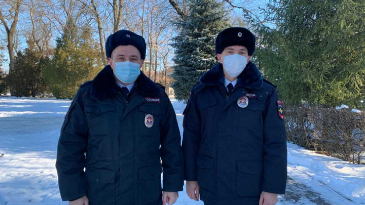 На Кубани потерявший сознание мужчина чуть не замерз насмерть на улице