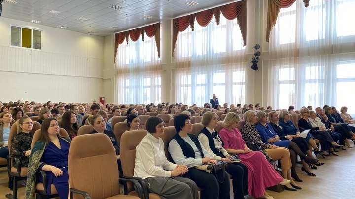 Лучшие учителя Подмосковья приехали в Пушкино на профессиональный конкурс