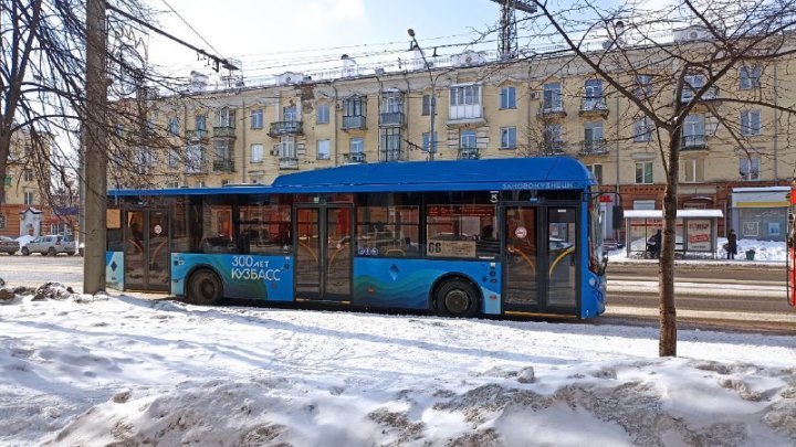 В Новокузнецке агрессивный пассажир напал на женщин-контролеров