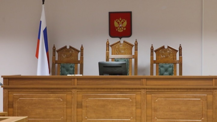 Осужденный за тройное убийство кузбассовец потребовал от государства компенсации морального вреда