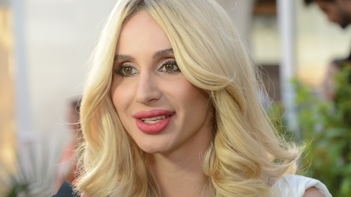 Флаг не так носит, не на том языке говорит - Лобода никак не угодит украинцам