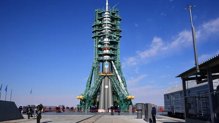 Двух граждан Чехии с фотоаппаратом задержали на космодроме Байконур