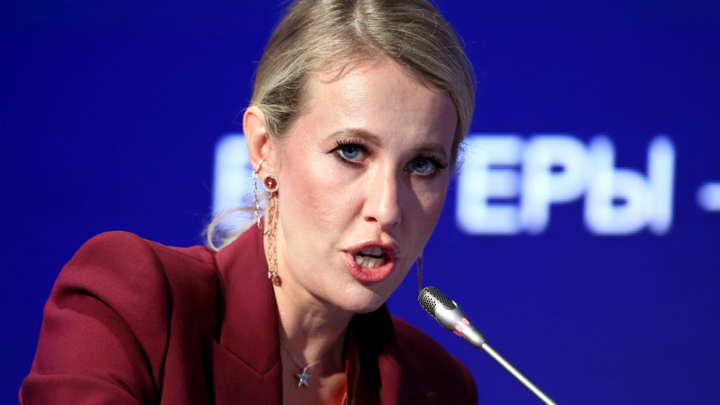 Собчак уничижительно высказалась о Донбассе: Лучше уж в США