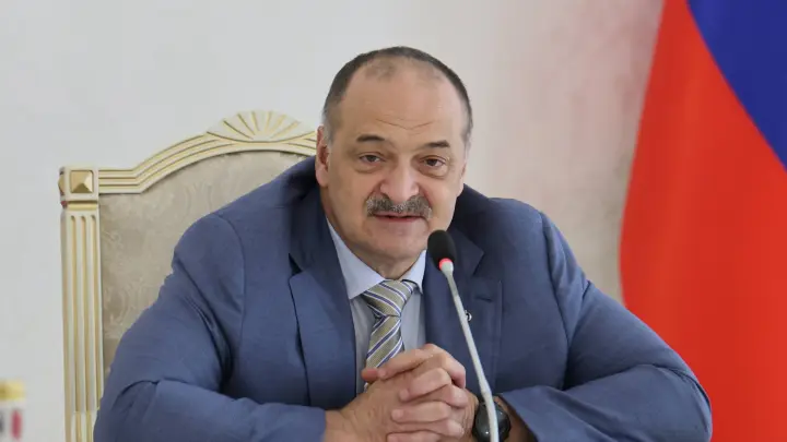 Меликов потребовал наказать родителей участников драки в Махачкале