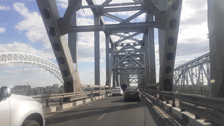 Третью полосу откроют на новом Борском мосту на время ремонта старого