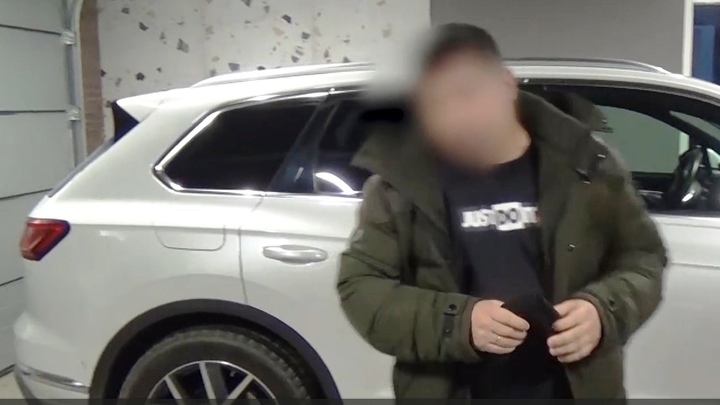 Суд арестовал имущество и счета экс-главного дорожника Челябинска на 80 млн