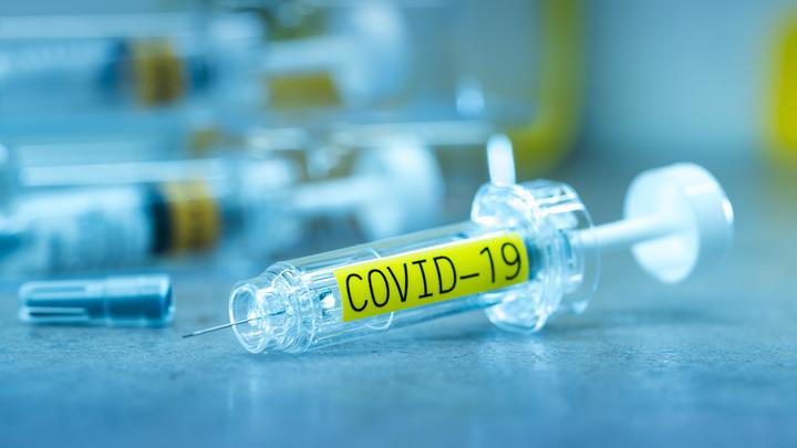 Венгрия дотестирует российскую вакцину от COVID-19 у себя