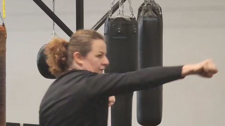 Министр с боксёрской грушей: Стадион в Ивантеевке притягивает самых разных людей