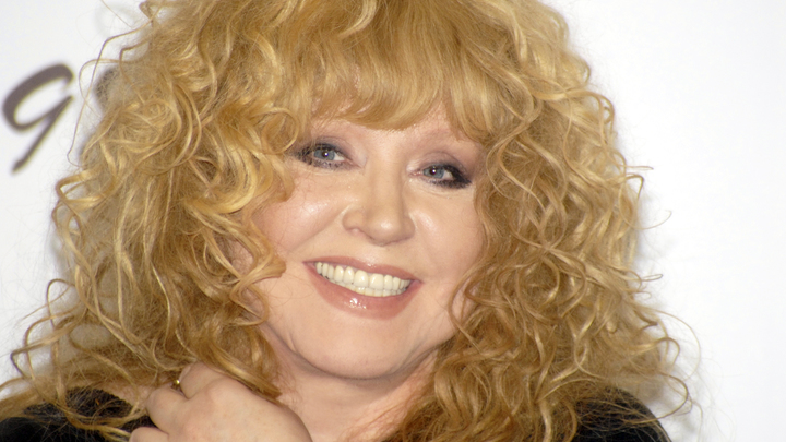 Алла Пугачёва зарабатывает на холопах и рабах в России