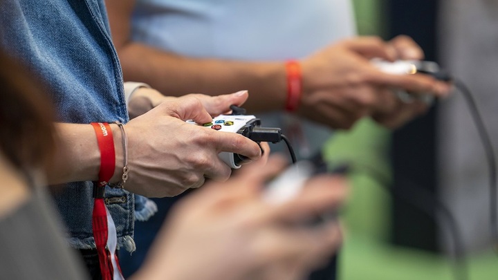 ЧВК Вагнер повсюду: Музыканты проникли даже в сообщества западных геймеров - Microsoft