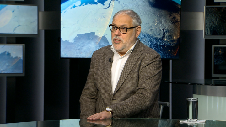 Граждан России скоро доведут до точки кипения: Пакости чиновников раскрыл Хазин