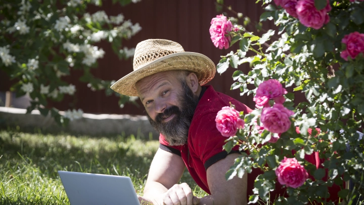 Учёные смогли омолодить группу мужчин на три года: Как они это сделали?