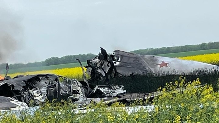 Ракетоносец-бомбардировщик Ту-22М3 без боекомплекта внезапно рухнул под Ставрополем