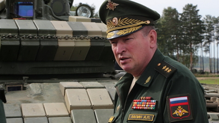 Генерал в домике: Пригожин отреагировал на слух об отставке Лапина