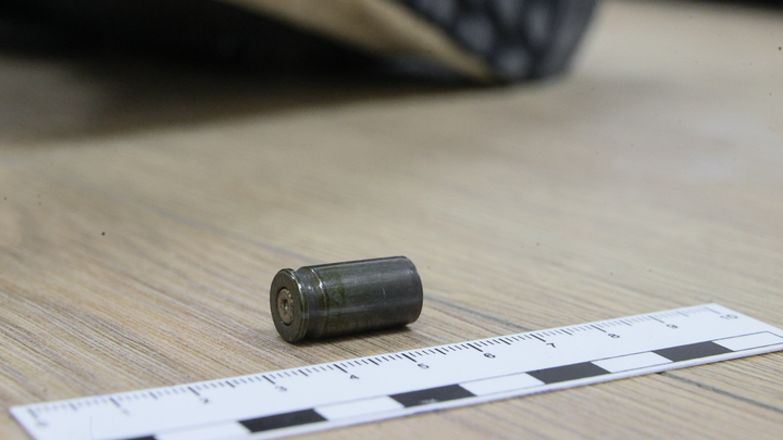 Лента: Пособника убивших девушку из ЛНР военных разведчиков повесили в камере