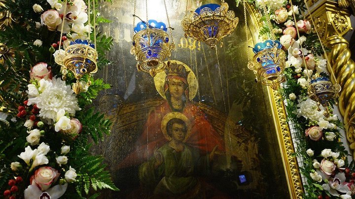День иконы Божией Матери Державная 15 марта: что можно и нельзя делать, о чём молиться