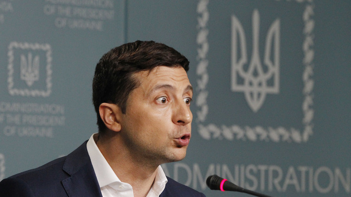 Прекратите... давать препараты: Политологи и журналисты обратились к команде Зеленского