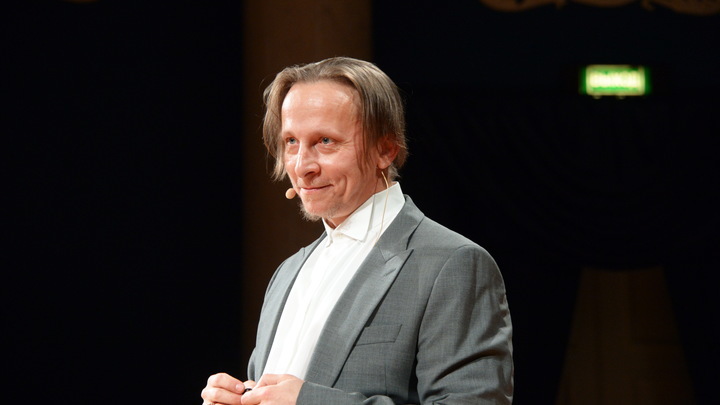 Иван Охлобыстин: Ознакомился с планом победы Зеленского. Аплодирую стоя