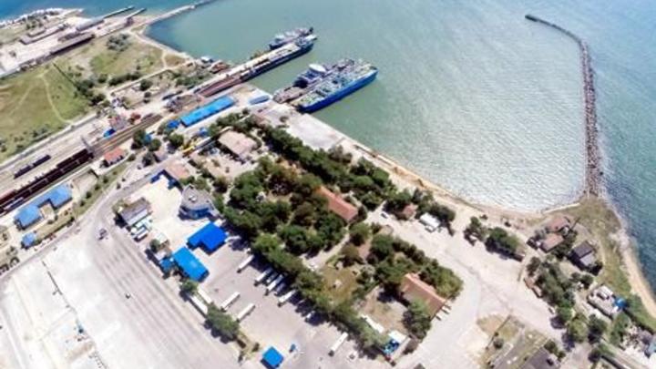 По Керченской переправе начал ходить пятый паром