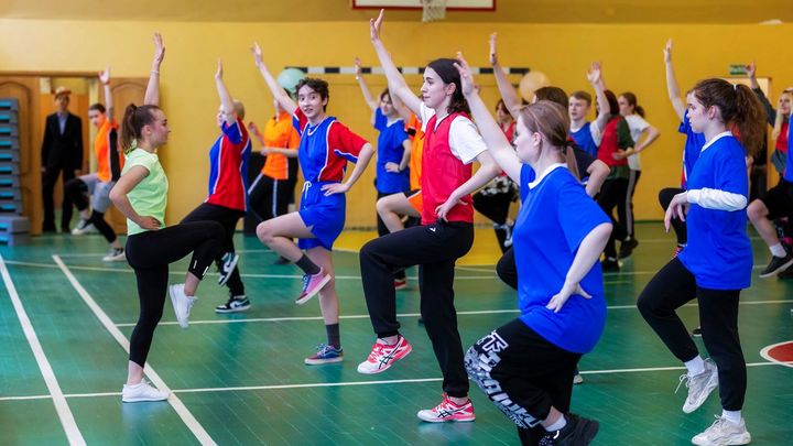 Мэр рассказал о необычных уроках с известными спортсменами в школах Москвы