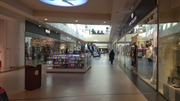 Экономист Переславский заявил о падении цен на смартфоны из-за укрепления рубля