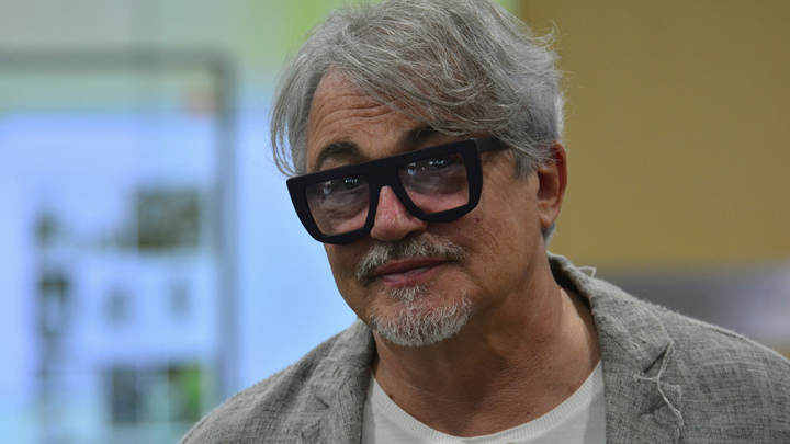 Зачем жить? и Ни при каких обстоятельствах. Роднина и Дибров умудрились оскорбить почти каждого жителя России