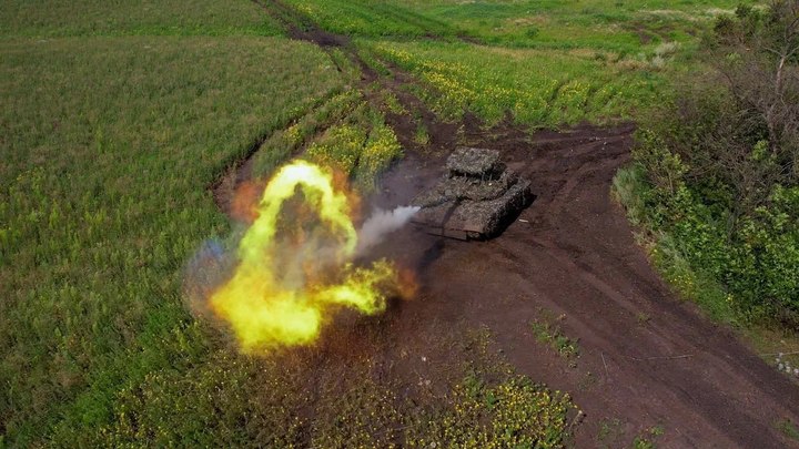 СВО на Украине, новости на 17 августа: ракетным ударом уничтожен эшелон с боеприпасами для ВСУ