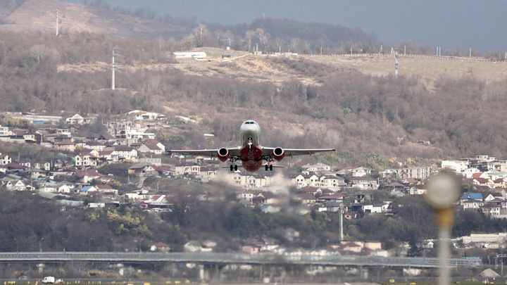 После завершения реконструкции аэропорт Сочи примет до 20 млн человек в год