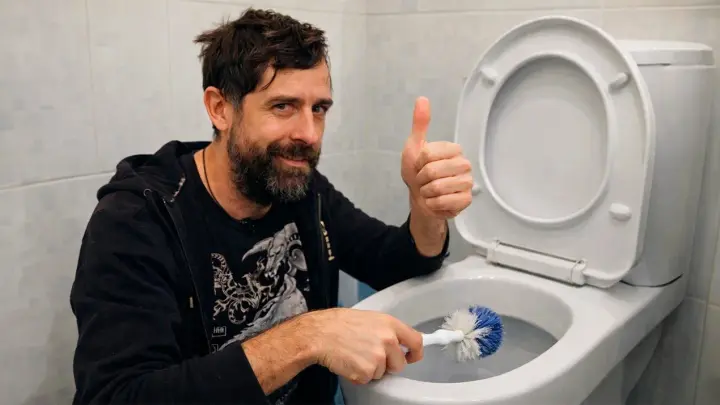 Индийские врачи рассказали, как по запаху мочи выявить смертельную болезнь