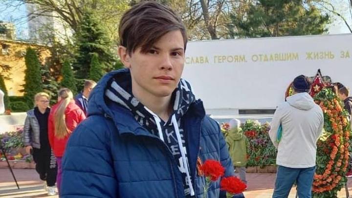 В Анапе девятиклассник потушил пожар в многоэтажке