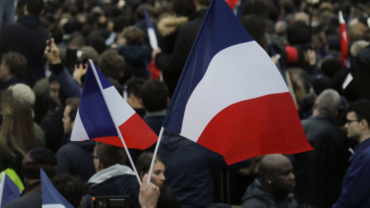 Во Франции допустили прекращение поставок Киеву после очередного скандала