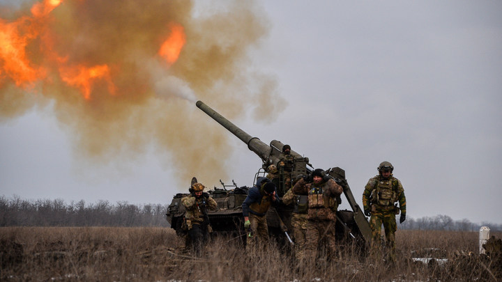 Украинские боевики обстреляли электроподстанцию в Курской области