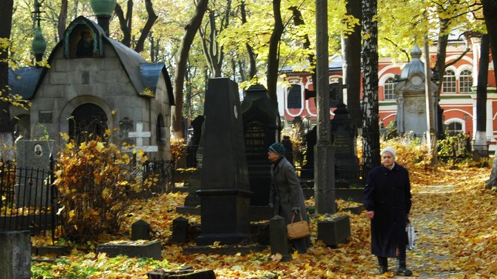 Похоронный рынок Москвы похоронили? Теневой сектор захватил половину ритуального бизнеса столицы