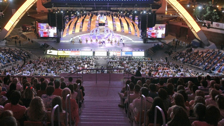 Нежелание артистов из России ехать на Славянский базар встретили смехом: Пусть дома сидят