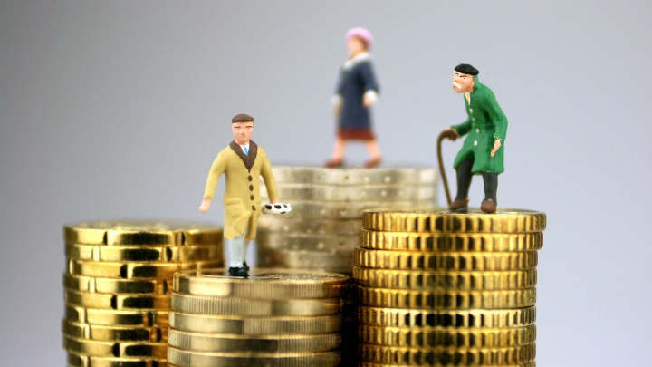 Айтишников - под сокращение, нужнее курьеры. Эксперты удивлены: Рынок труда сильно изменился