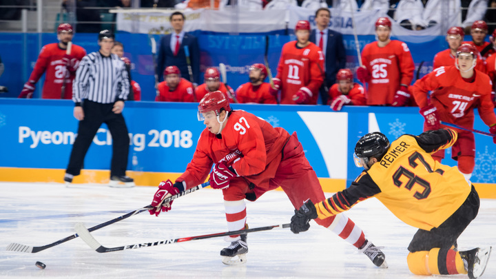 Россия вышла вперед в матче с немцами, но пропустила через 10 секунд в финале ОИ