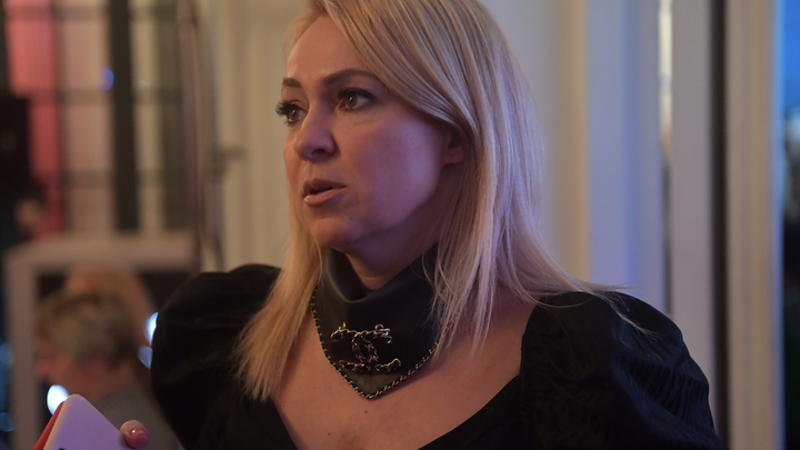 Яна Рудковская обвинила строителя из Краснодара в хищении 31 млн рублей при ремонте дома