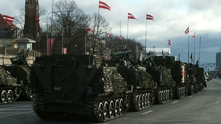 Минобороны Литвы: на Украину отправили 12 бронетранспортеров