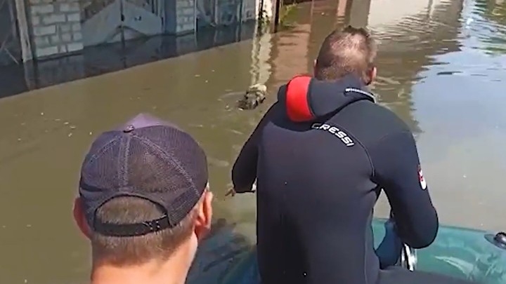 В Новой Каховке есть риск заражения воды из-за затопления кладбища