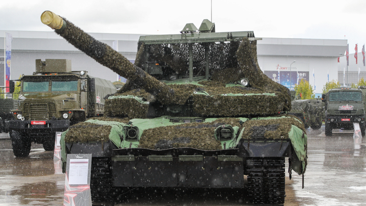 Полковник-танкист найден мёртвым после встречи с друзьями. В Казани ищут подозреваемых