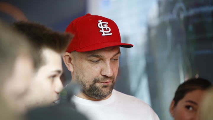 Баста попал в ДТП после концерта: Но на месте аварии оставаться не стал