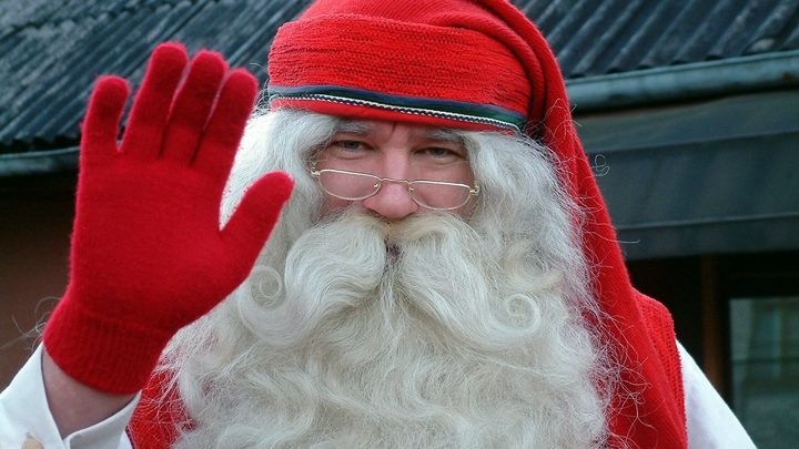 В Германии задержали оппозиционного Санта-Клауса. Немцы выступили против полицейского произвола