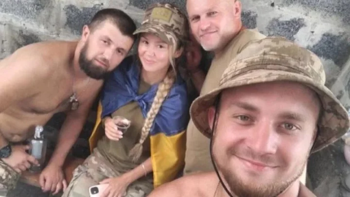 Норвежская «валькирия Зеленского» обвинила украинских солдат в краже её внедорожника