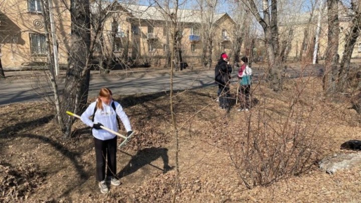 Жители Забайкалья вышли на массовую уборку территорий