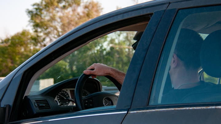 Можно ли садиться за руль после кефира и кваса? Эксперимент поставил точку в этом вопросе