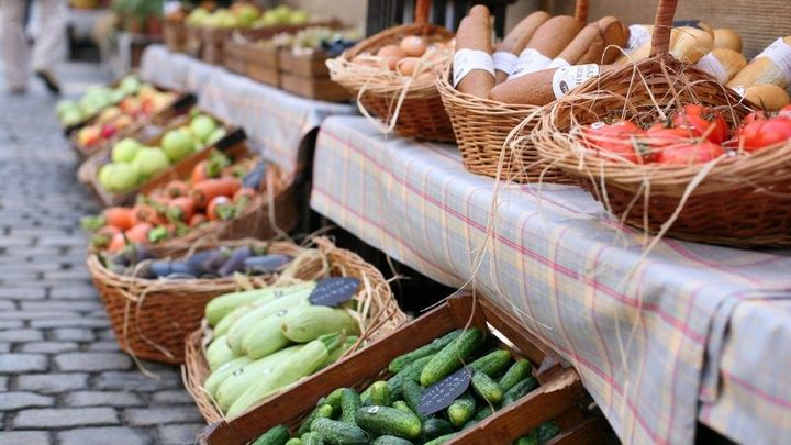 Горячий глинтвейн и кубанские продукты предложат краснодарцам на Пушкинской площади