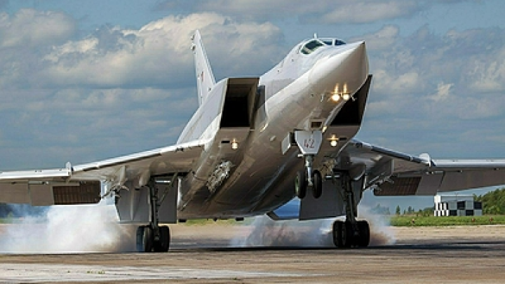 Пилоты стратегических бомбардировщиков США, атаковавших Иран, провели в полете 37 часов