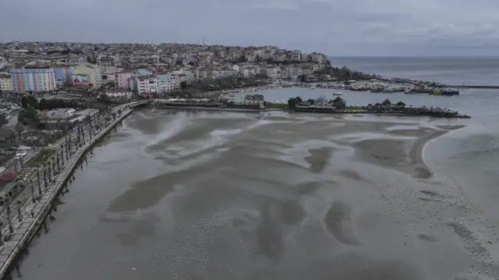 Habertürk: Почему Мраморное море в Турции отступило от берега на 20 м