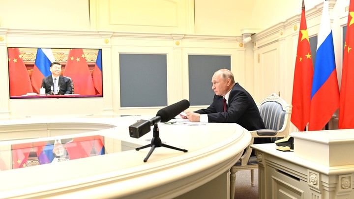 Владимир Путин сошёлся во мнении с Си Цзиньпином по вопросу не политизации спорта и Олимпийских игр