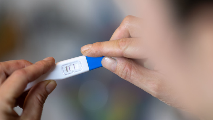 Русским женщинам буквально кричат: Не рожай. Губернатор призвал к большой чистке в России